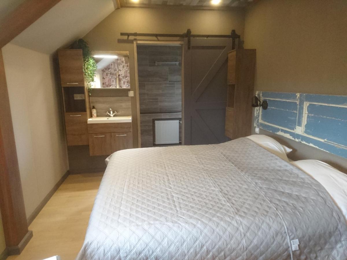 De Cyprian Bed & Breakfast Kaard Kültér fotó