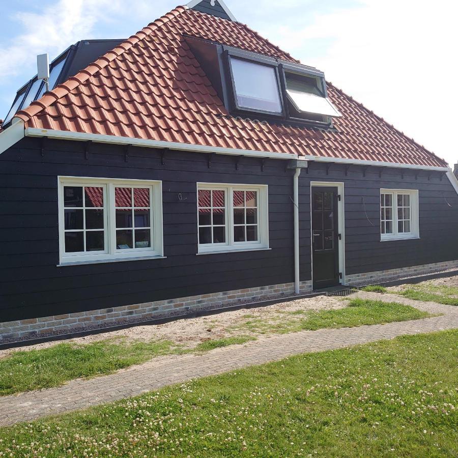 De Cyprian Bed & Breakfast Kaard Kültér fotó