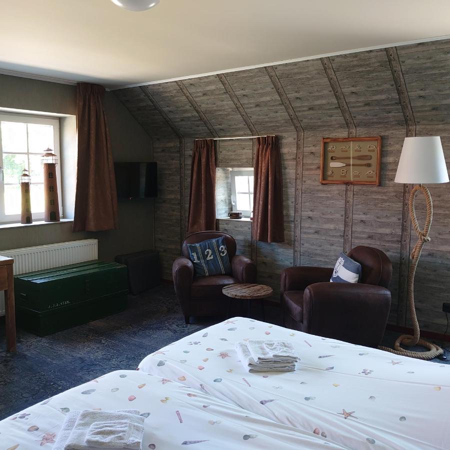 De Cyprian Bed & Breakfast Kaard Kültér fotó